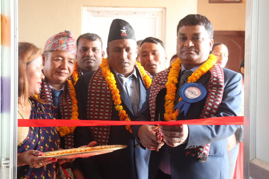 एशियन लाइफद्वारा गाईघाट उपशाखाको स्तरोन्नती गरी शाखा संचालनमा